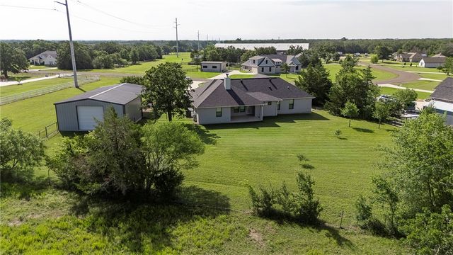 4119 Golden Eagle Drive, Bryan, TX 77808