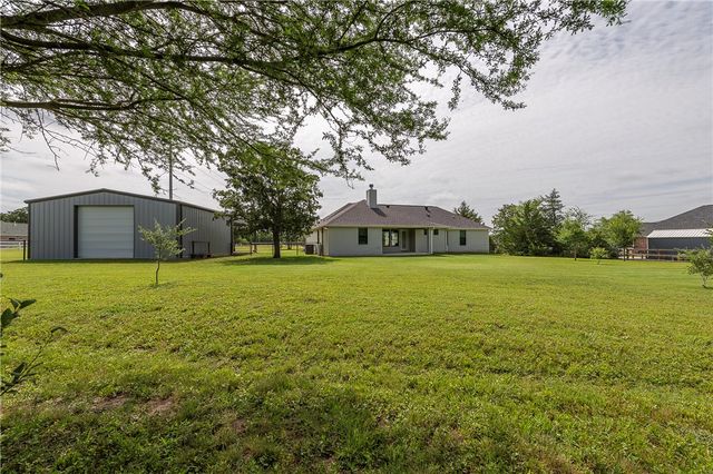 4119 Golden Eagle Drive, Bryan, TX 77808