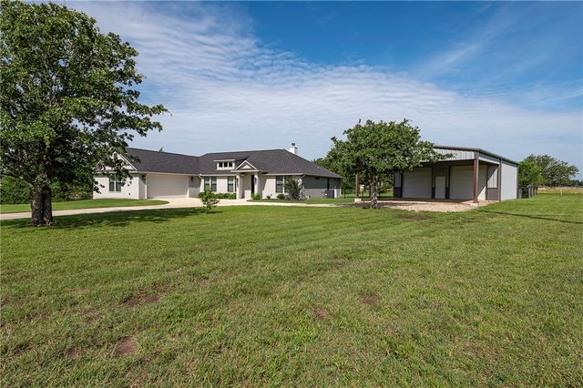 4119 Golden Eagle Drive, Bryan, TX 77808