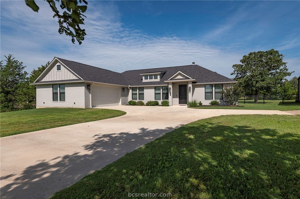 4119 Golden Eagle Drive, Bryan, TX 77808 — photo 3