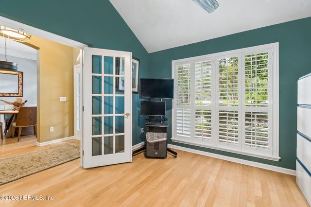 1753 RISING OAKS Drive, Jacksonville, FL 32223