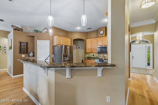 1753 RISING OAKS Drive, Jacksonville, FL 32223