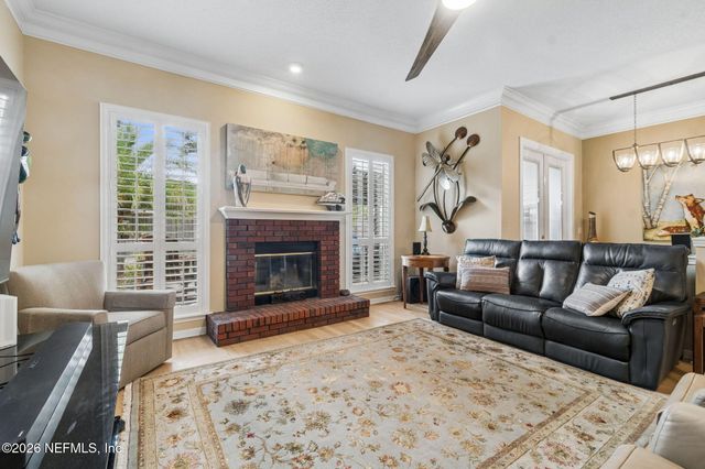 1753 RISING OAKS Drive, Jacksonville, FL 32223