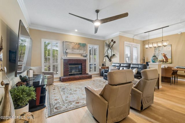 1753 RISING OAKS Drive, Jacksonville, FL 32223