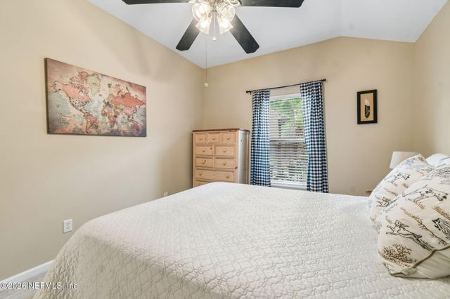 1753 RISING OAKS Drive, Jacksonville, FL 32223