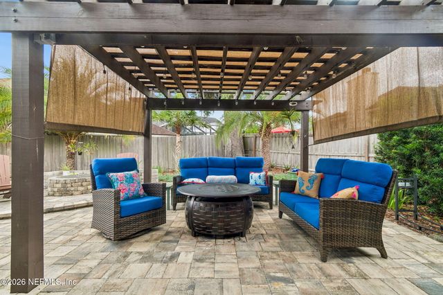1753 RISING OAKS Drive, Jacksonville, FL 32223