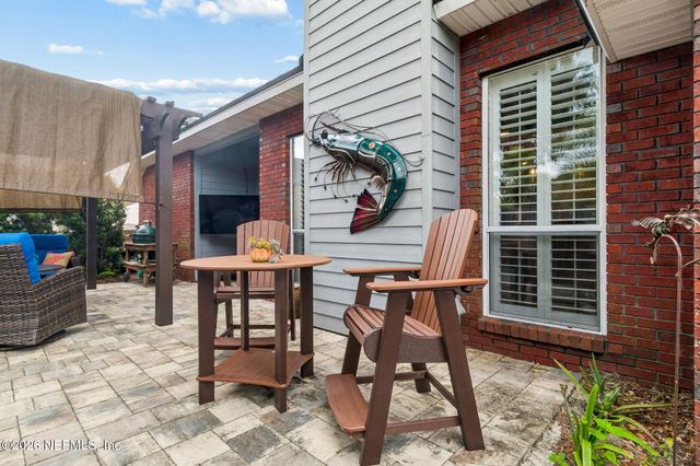 1753 RISING OAKS Drive, Jacksonville, FL 32223