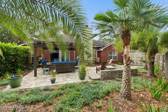 1753 RISING OAKS Drive, Jacksonville, FL 32223