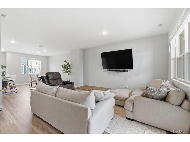 10653 Larimar Pt, Colorado Springs, CO 80908