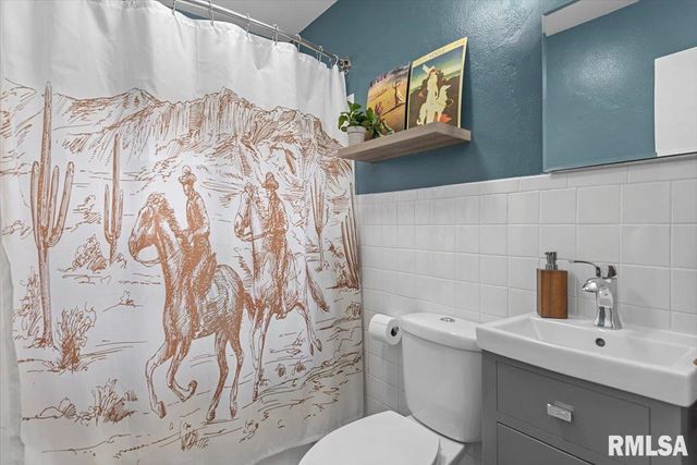 1540 N 3RD Street, Springfield, IL 62702