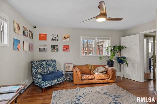 1540 N 3RD Street, Springfield, IL 62702