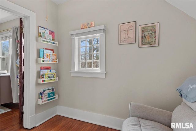 1540 N 3RD Street, Springfield, IL 62702