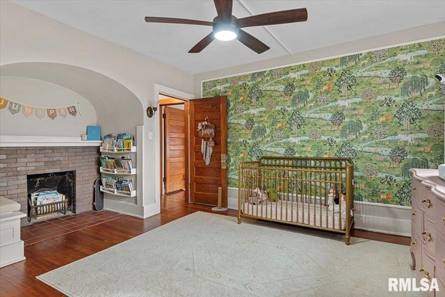 1540 N 3RD Street, Springfield, IL 62702