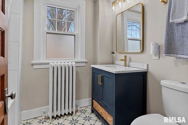 1540 N 3RD Street, Springfield, IL 62702