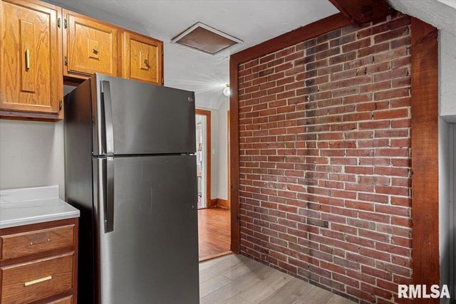 1540 N 3RD Street, Springfield, IL 62702