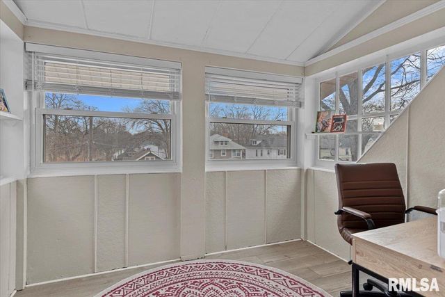 1540 N 3RD Street, Springfield, IL 62702