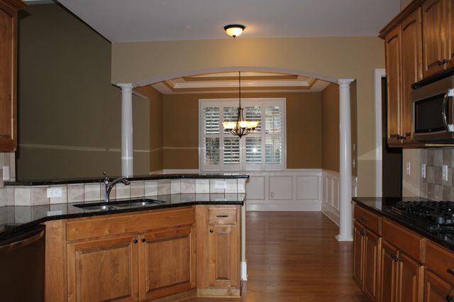 2325 River Terrace Dr, Murfreesboro, TN 37129