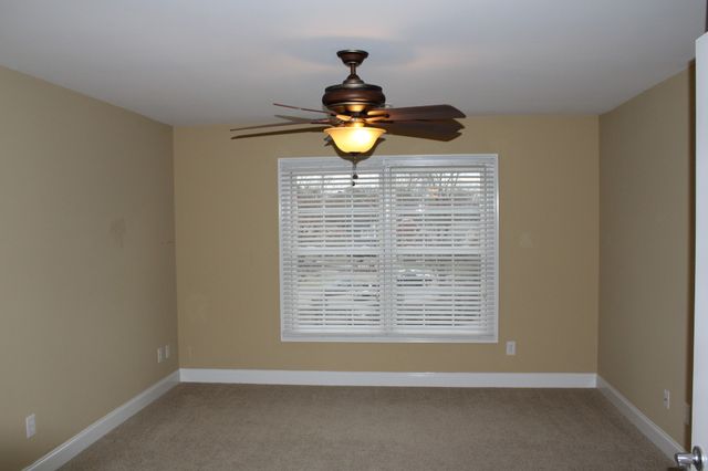 2325 River Terrace Dr, Murfreesboro, TN 37129