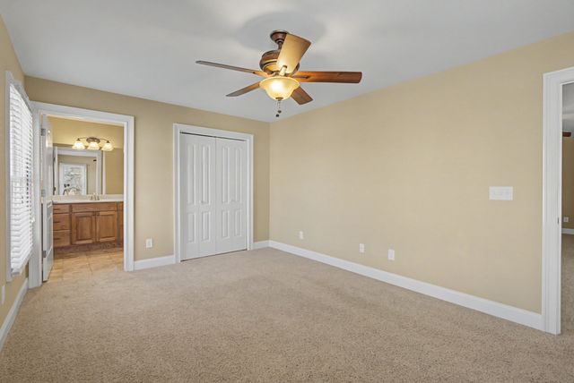 2325 River Terrace Dr, Murfreesboro, TN 37129