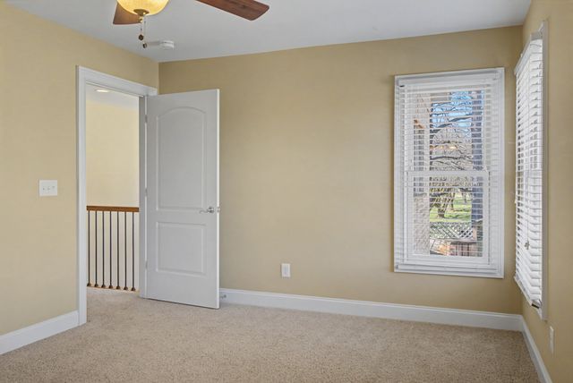 2325 River Terrace Dr, Murfreesboro, TN 37129