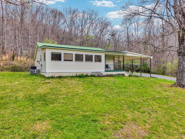 1447 Dry Shave Rd, Mcminnville, TN 37110