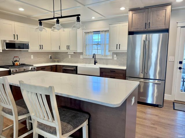 210 E Pine Avenue, West Lafayette, IN 47906