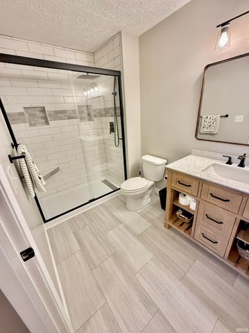 210 E Pine Avenue, West Lafayette, IN 47906