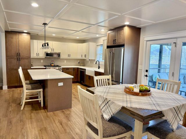 210 E Pine Avenue, West Lafayette, IN 47906