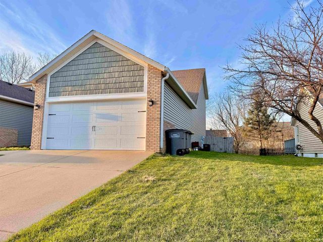 210 E Pine Avenue, West Lafayette, IN 47906