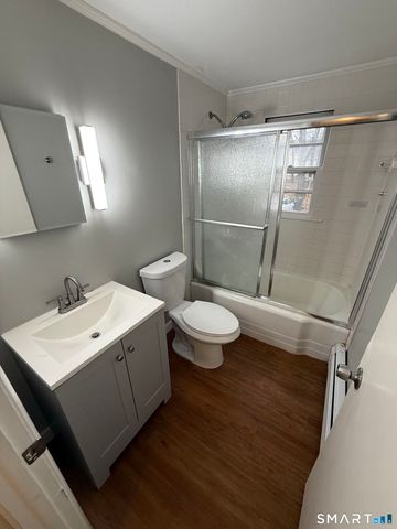 37 Caya Avenue, West Hartford, CT 06110