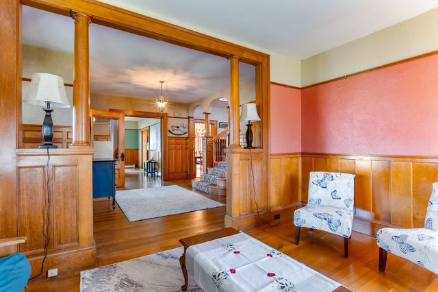 30 Pleasant Street, Colebrook, NH 03576