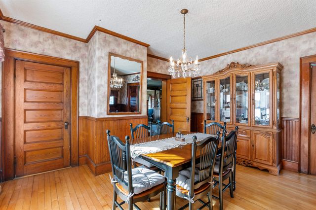 30 Pleasant Street, Colebrook, NH 03576