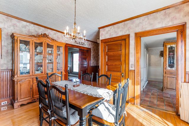 30 Pleasant Street, Colebrook, NH 03576