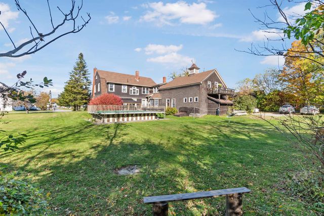 30 Pleasant Street, Colebrook, NH 03576