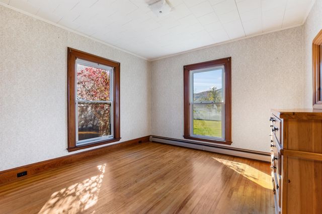 30 Pleasant Street, Colebrook, NH 03576