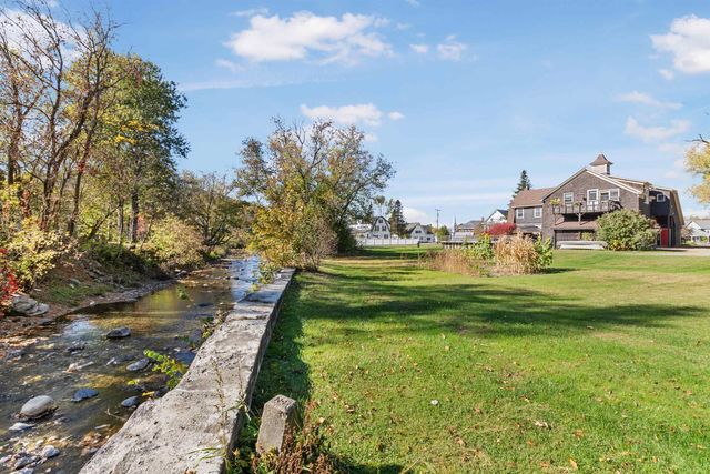 30 Pleasant Street, Colebrook, NH 03576