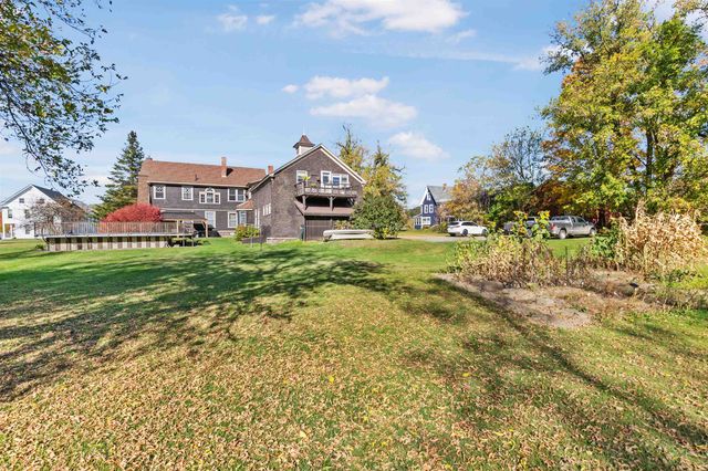 30 Pleasant Street, Colebrook, NH 03576