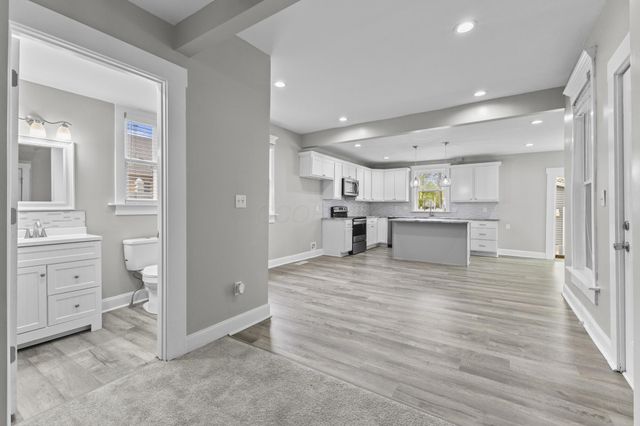 1093 E Long Street, Columbus, OH 43203
