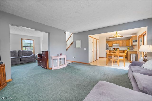 5528 Robert Court, North Ridgeville, OH 44039