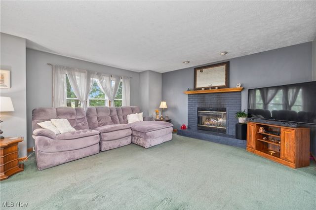 5528 Robert Court, North Ridgeville, OH 44039