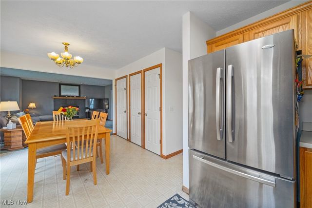 5528 Robert Court, North Ridgeville, OH 44039