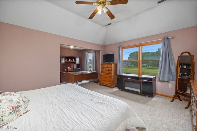 5528 Robert Court, North Ridgeville, OH 44039