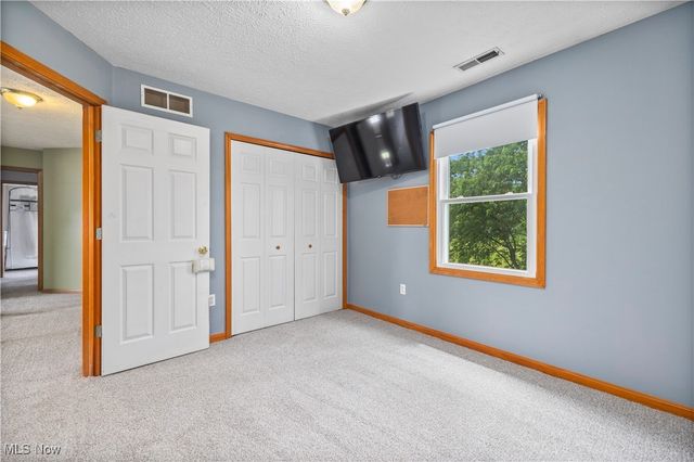 5528 Robert Court, North Ridgeville, OH 44039