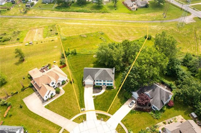 5528 Robert Court, North Ridgeville, OH 44039