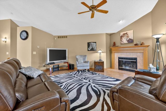 3629 New Boston Drive, Sterling Heights, MI 48314