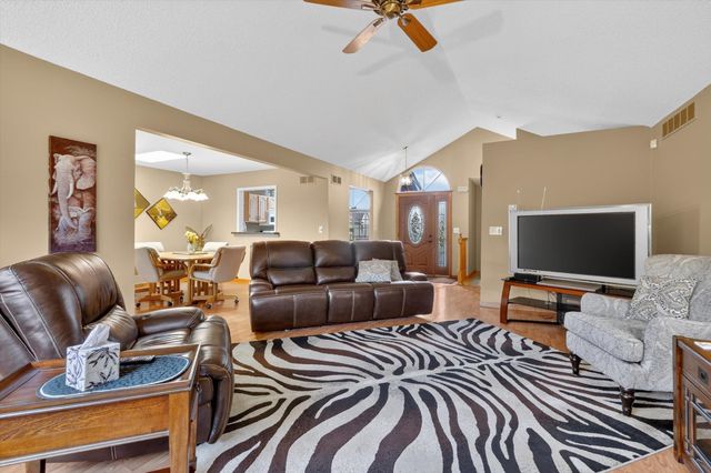 3629 New Boston Drive, Sterling Heights, MI 48314