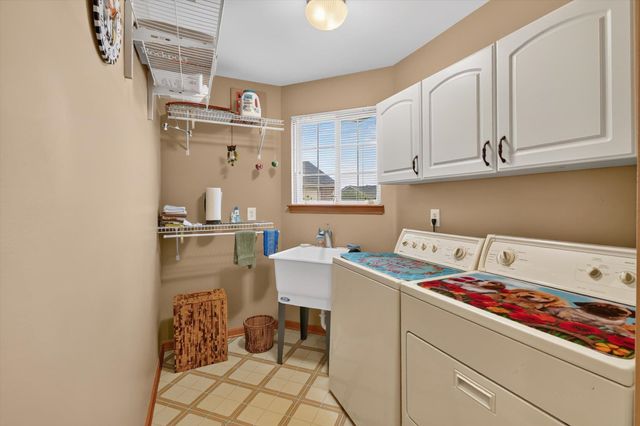 3629 New Boston Drive, Sterling Heights, MI 48314