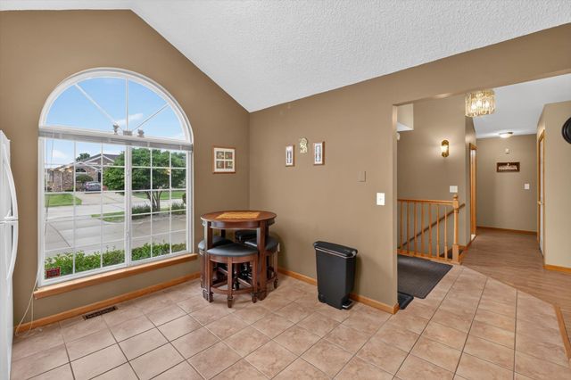 3629 New Boston Drive, Sterling Heights, MI 48314