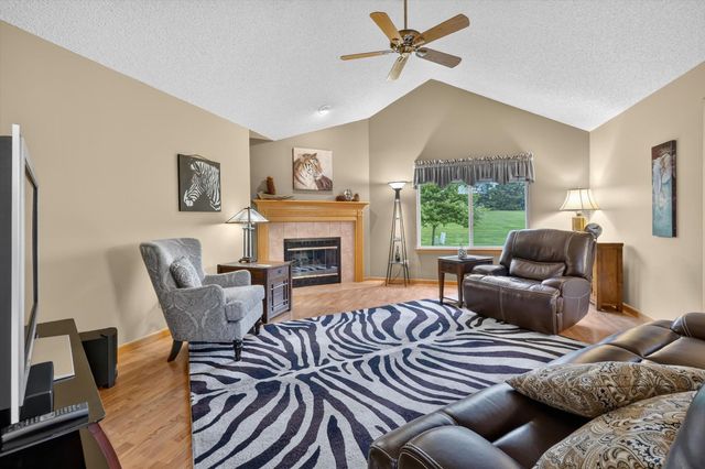 3629 New Boston Drive, Sterling Heights, MI 48314