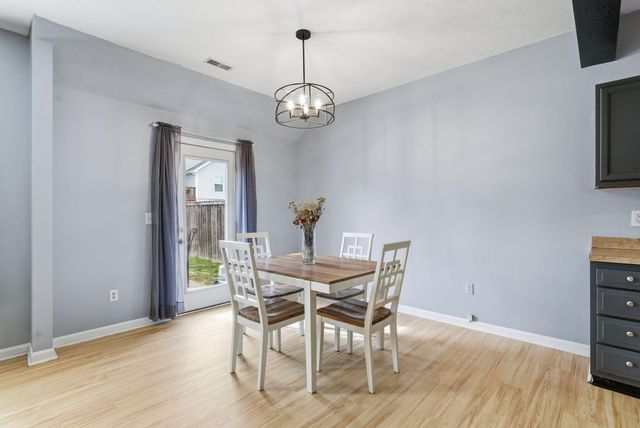 728 Burgess Avenue, Lexington, KY 40511